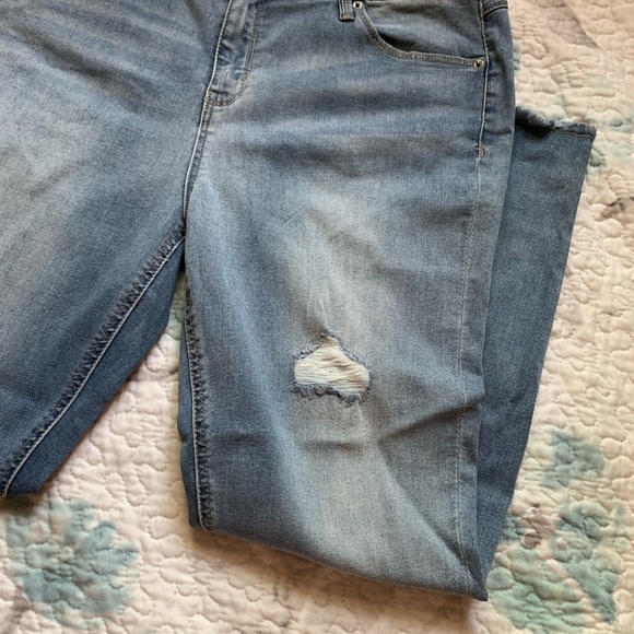 Kenneth Cole Jess Skinny Jean, stretchy, lightweight, plus size, 14, EUC - Picture 5 of 12